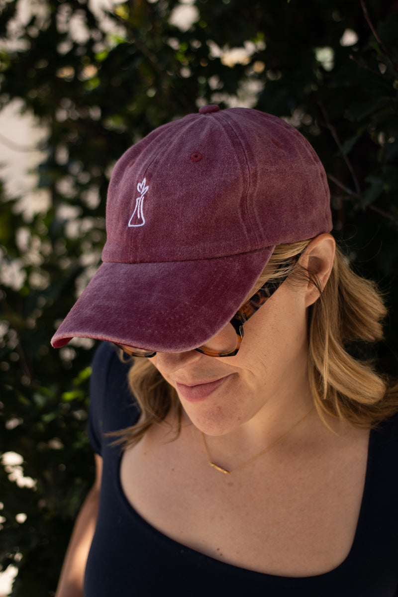 Erlenmeyer Vase Hat - Wine Red