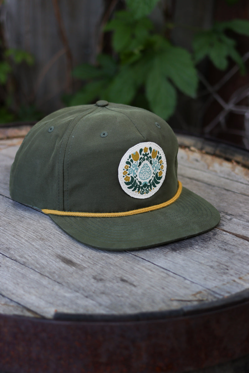 Mozkové Rope Hat